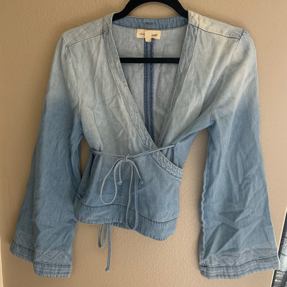 Cloth and stone denim wrap top 💓
